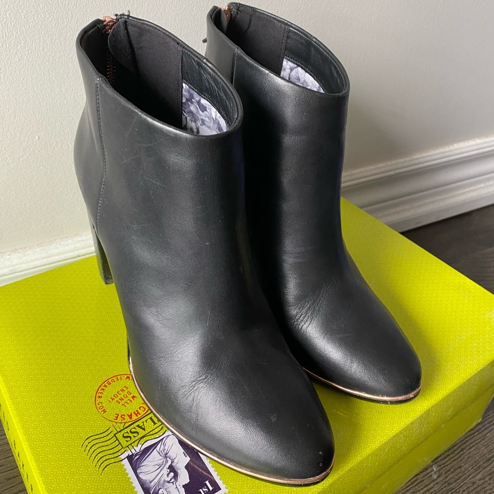 Ted Baker Ankle Boots - Picture 3 of 5